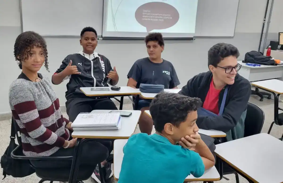 Rebeirão das neves2v