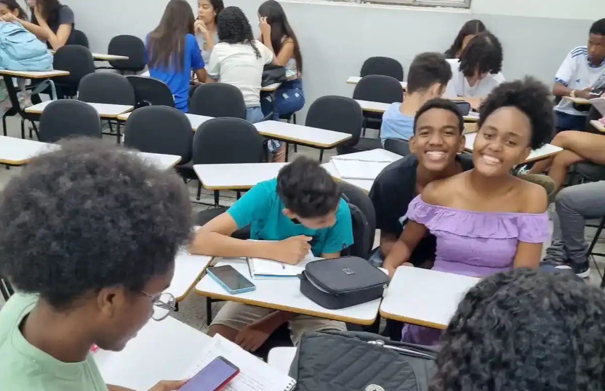 Rebeirão das neves4v